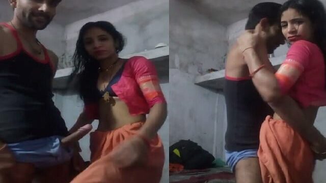 Skinny village bhabhi sex in standing position xvideo