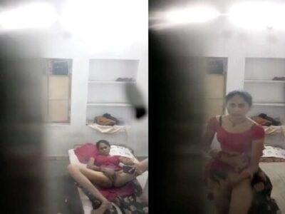 Desi fingering bhabhi video call sex caught on camera xxx