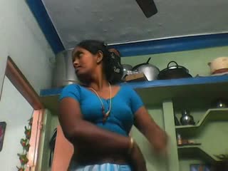 Tamil sex of South Indian village aunty with young nephew xxx