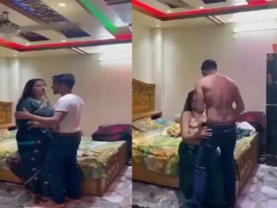 Deshi chudai Aunty sex affair caught with young boy
