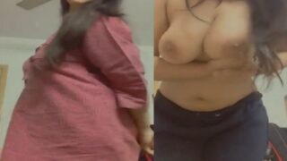 Beautiful maal naked big boobs exposing video call xxx