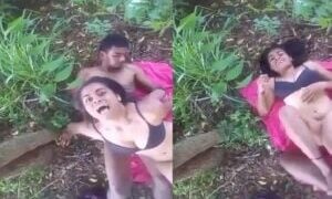 Indian outdoor nude GF ki chudai in jungle xxx