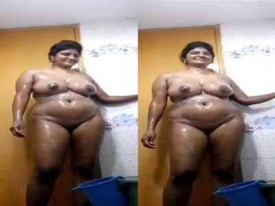 MILF showing nude bath video call sex to lover