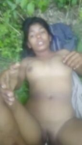 Desi village bhabhi after fucking pissing recorded by devar