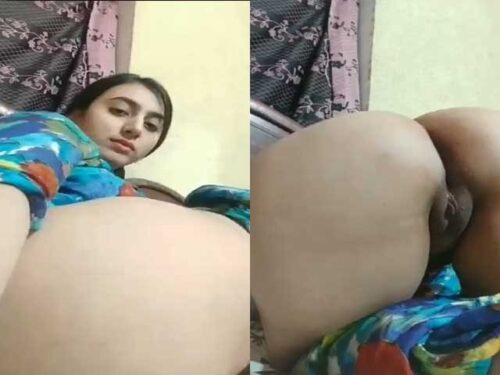 Pakistani girl sex xxx showing her hot sexy pussy