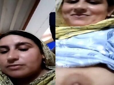 Mature Muslim aunty shows huge boobs and fat pussy xxx video call