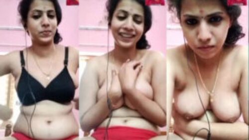 Sexy Mallu desi Bhabhi white boobs show on video call sex